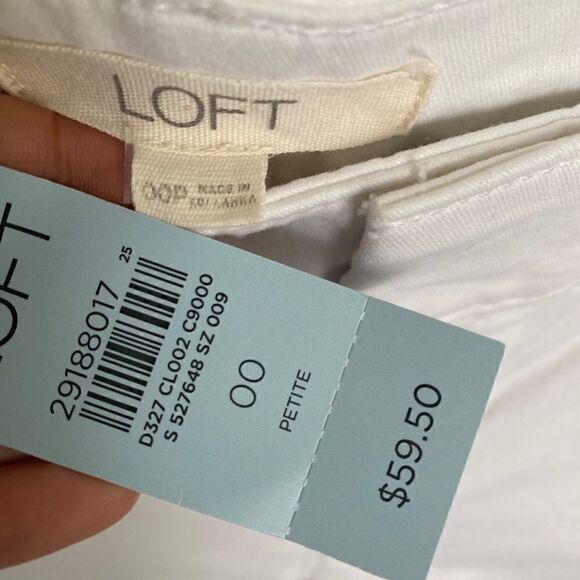 LOFT Girlfriend Chino Petite White - Picture 9 of 10